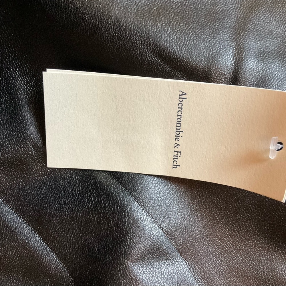 Abercrombie & Fitch Faux Leather Mini Skirt NWT Size M Black - Picture 4 of 10